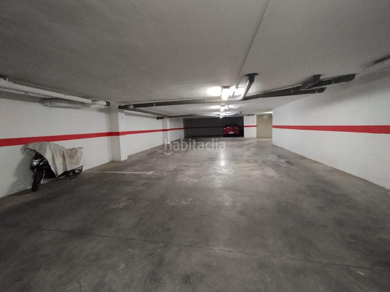 Foto 52ea9ed2-2ae0-4cfd-9a82-e8ad6b6137d0. Aparcament cotxe a Tomelloso