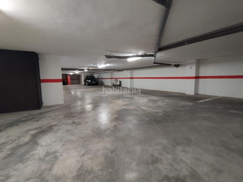 Foto a1578404-7225-4e4d-a205-ad9efea9479f. Aparcament cotxe a Tomelloso