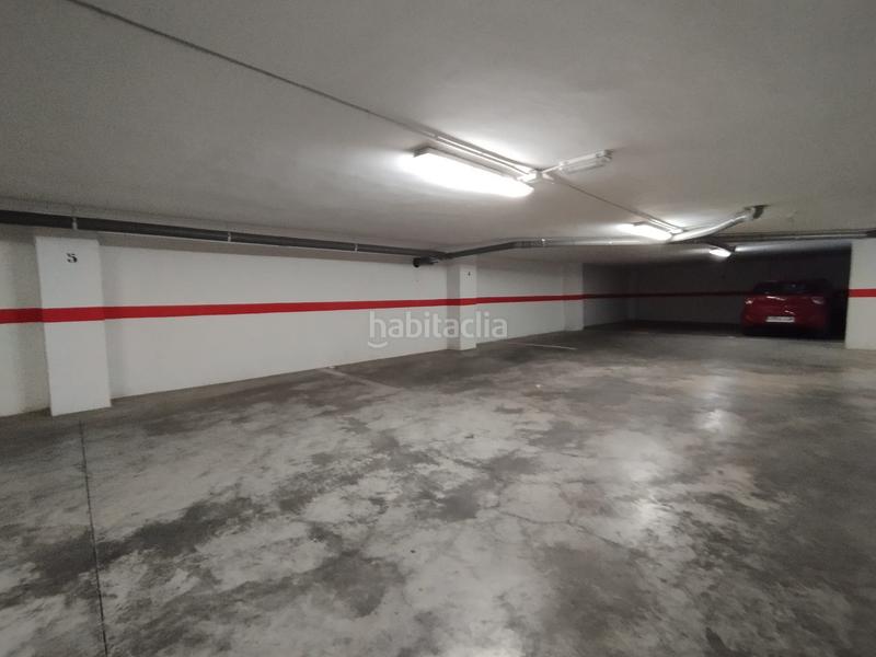Foto deef4baa-32fc-4569-bfd9-51282f9e1f3b. Aparcament cotxe a Tomelloso