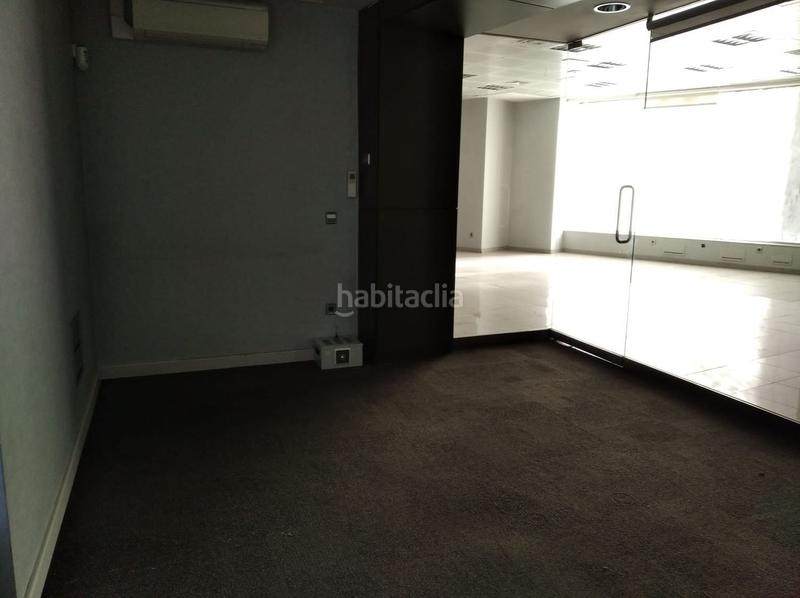 Foto 731f1b33-02ed-48ab-ad63-cafdce5221e5. Location local commercial dans El Perchel Ciudad Real