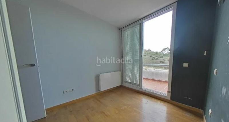 Foto 0e0cd9d0-6a8f-47fe-bf56-8726ccbec00c. Casa adossada amb aparcament a Centro Aranjuez