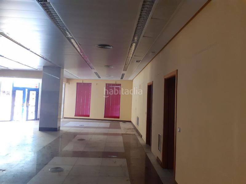 Foto 9ed86cce-df07-464d-97b2-093037ae5c58. Alquiler local comercial local en calle toledo en Ciudad Real
