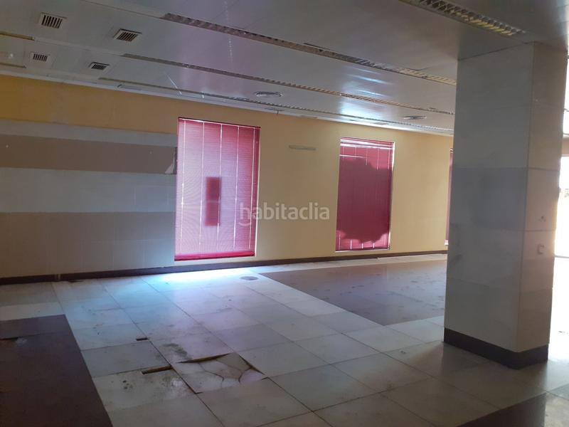 Foto f48b7422-12d5-464d-a13e-eb3d7e23ab66. Alquiler local comercial local en calle toledo en Ciudad Real