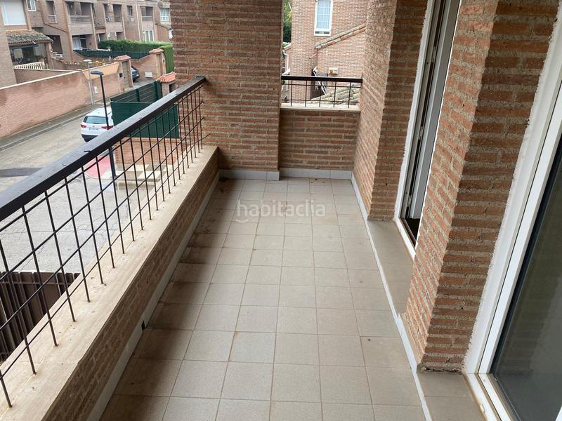 Foto 6b7a04ba-0e5f-418f-aca5-c9397b170973. Casa excelente casa unifamiliar de 4 plantas en residencial con piscina en Miguelturra