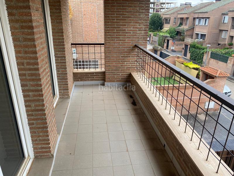 Foto c699d2c6-f56f-408c-aded-b57ebecfb2b0. Casa excelente casa unifamiliar de 4 plantas en residencial con piscina en Miguelturra
