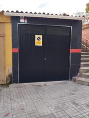 Aparcament cotxe  Calle barrio moderno. Se vende amplia cochera cerrada de 14 m² en la calle barrio mode