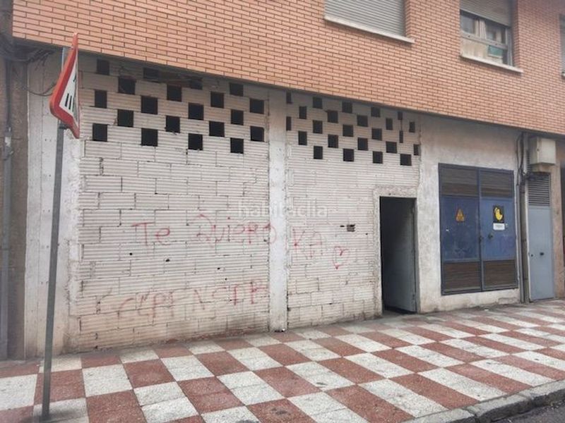 Foto 014b2455-e1a0-4e2d-a443-03ccb7cd54b2. Local comercial a Centro Puertollano