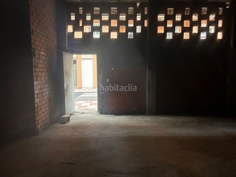 Foto 02cd9c79-4700-43d4-bc1d-5da86fb845e4. Local comercial a Centro Puertollano