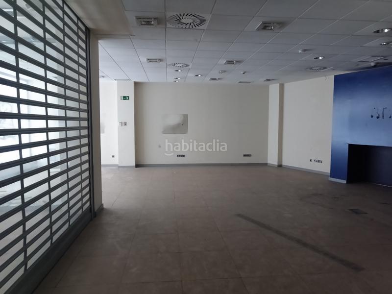 Foto d33de8da-10a1-4f08-bedb-4c634138a437. Local comercial loca comercial y plazas de garaje en Ciudad Real