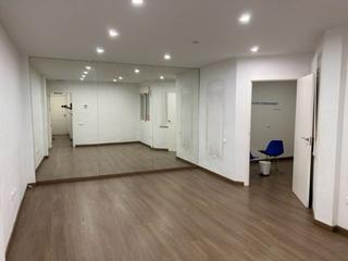 Local commercial  Paseo de san gregorio. Local en venta en paseo san gregorio, puertollano