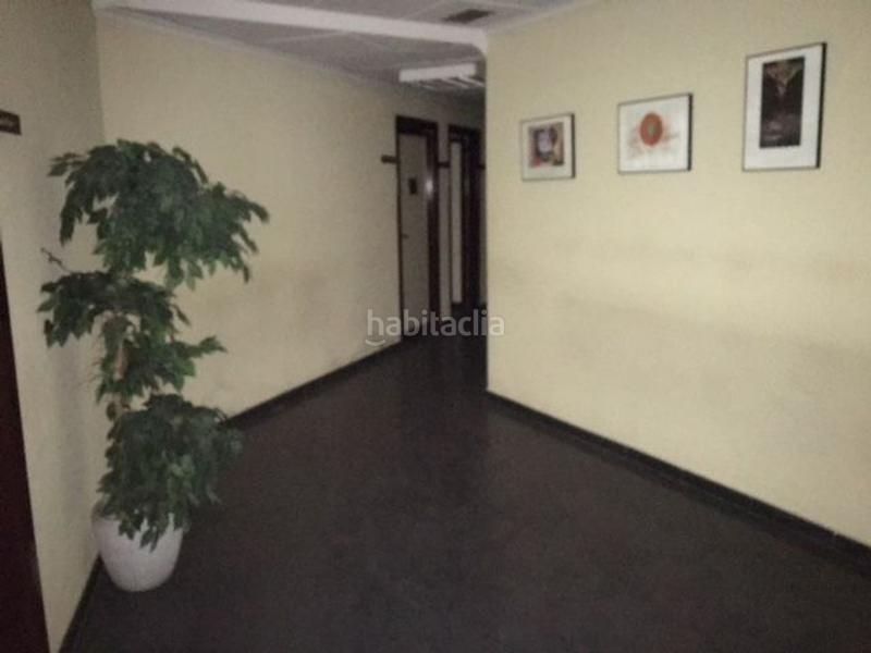 Foto e055b02f-6943-4fd9-8797-697bca63ee0e. Local comercial local en venta en Centro Puertollano