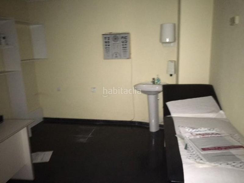 Foto e59f4c0a-af6f-48a8-9a98-2718304ef19f. Local comercial local en venta en Centro Puertollano