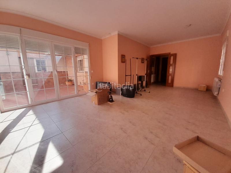 Foto c109a144-ca79-4c82-b8b4-fa91bf193e24. Casa amb calefacció aparcament piscina a Almodóvar del Campo