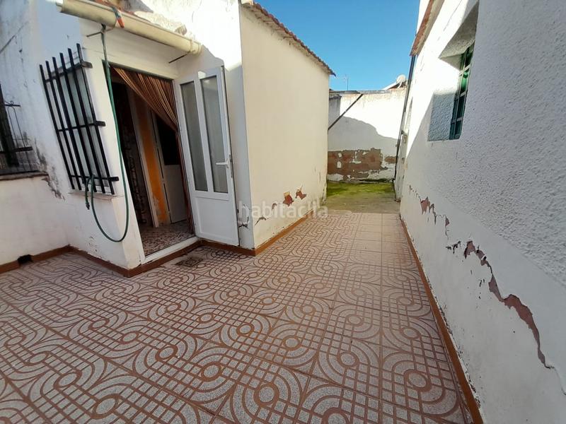 Foto 061aa01a-1441-4e71-8204-1ff93ea7e1f7. Casa  en venta con patio en calle madre josefa en Almodóvar del Campo