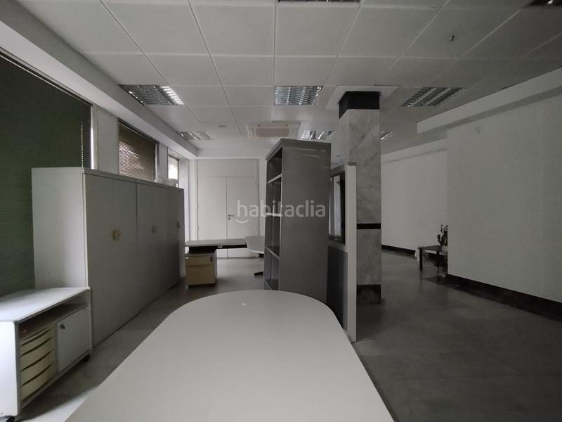 Foto fa0aac6c-6cd5-4384-accf-fcdda658d113. Local commercial dans Solana (La)