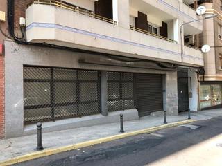 Local commercial  Calle pozo dulce. Pleno centro de ciudad real