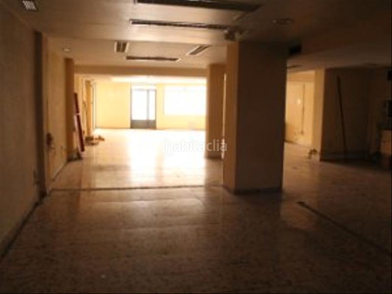 Foto 6e037f3a-37bc-4286-bc9e-8a913eea2999. Alquiler local comercial en calle calzada 2 en Centro Puertollano