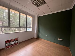 Lloguer Local Comercial a Paseo de san gregorio 85