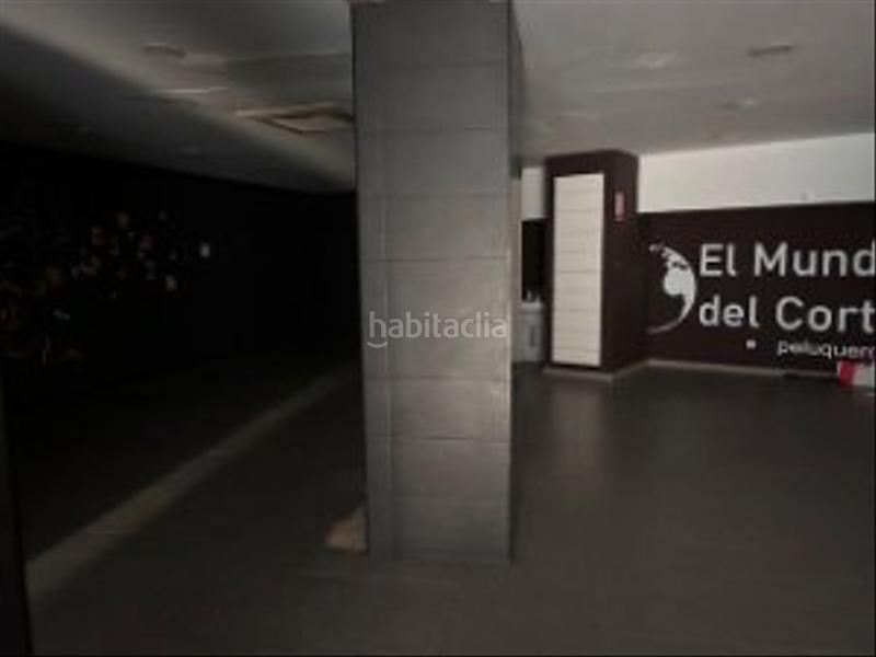 Foto fdd2b3fb-6038-4a38-832b-ba3ad59825b3. Alquiler local comercial en paseo de san gregorio 56 en Puertollano