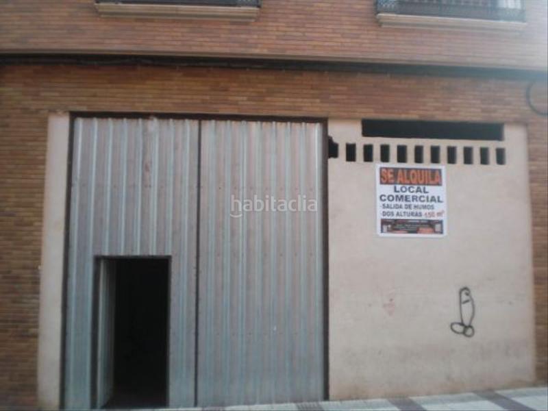 Foto 50c266a1-c385-485b-a0eb-31673fe65cc3. Rent business premise in calle cruces 7 in Centro Puertollano