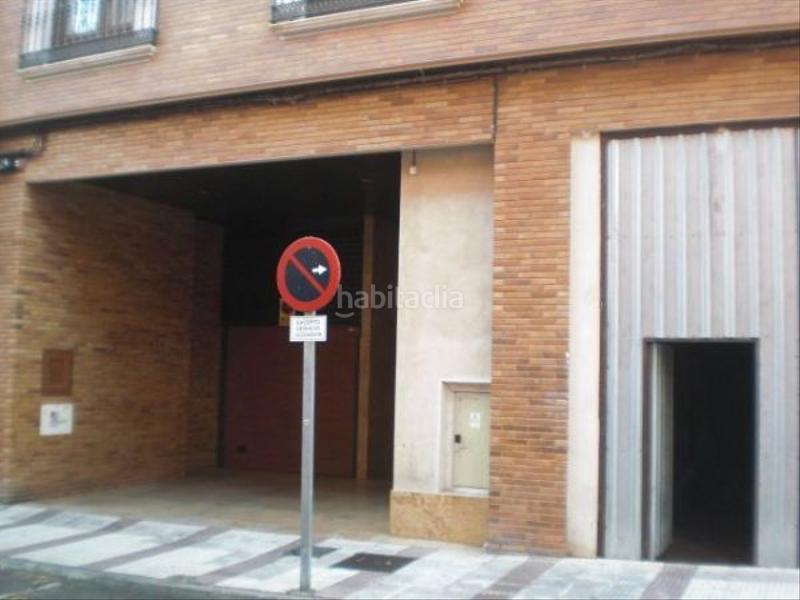 Foto a013a95a-69d2-4875-946a-a0d40c5a8b5b. Alquiler local comercial en calle cruces 7 en Centro Puertollano
