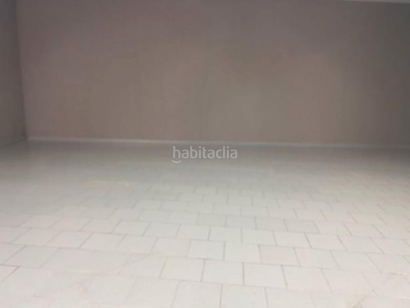 Foto 32db70e8-c903-4447-8235-f180e35d24c5. Alquiler local comercial en calle ancha 38 amplio local comercial en alquiler en calle ancha en Puertollano