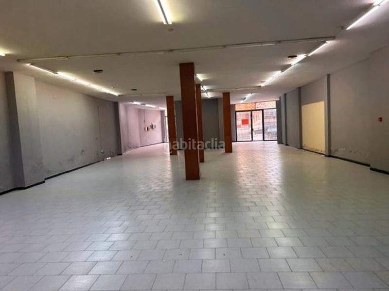 Foto e84c6a93-83f7-41f3-89a8-3187c4404fce. Lloguer local comercial a calle ancha 38 a Centro Puertollano