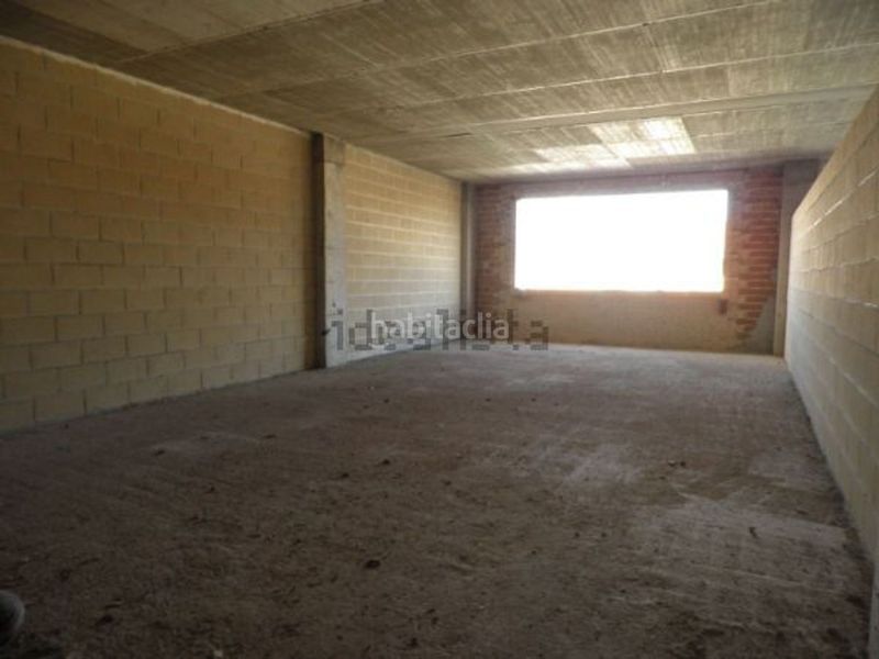 Foto 769fd244-bbc0-4737-a5bd-30edf86d37f2. Lloguer local comercial a calle malagón 9 a PAU 2-600 Puertollano