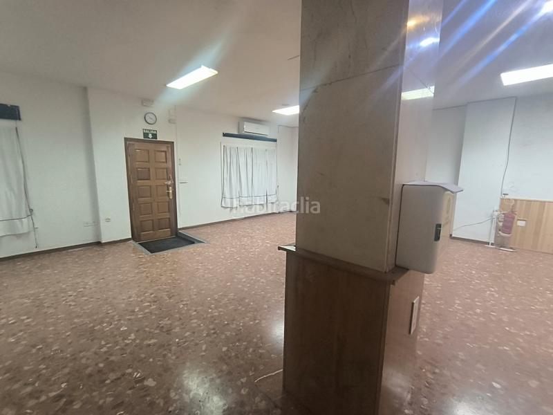 Foto 687ec55a-59a6-488e-8f3e-b18b2d883259. Alquiler local comercial  a pie de calle en Ciudad Real