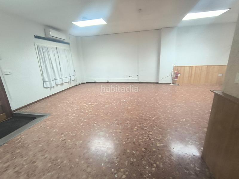 Foto b5f2b967-41ef-4aad-a2bd-436b62c2cc73. Alquiler local comercial  a pie de calle en Ciudad Real