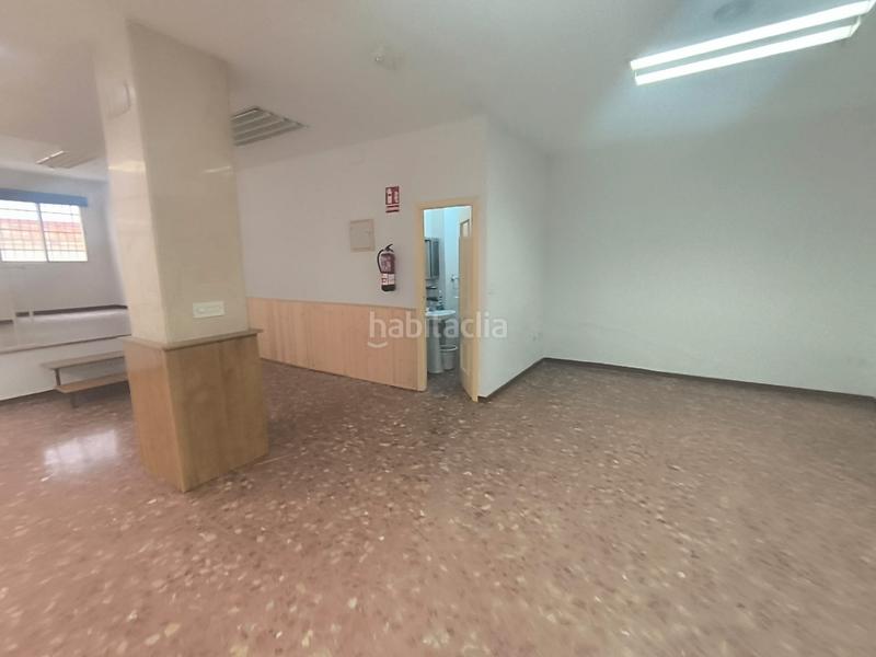 Foto 12a30a4c-2038-4f74-9ab3-455be7dca86f. Lloguer local comercial a Plaza de Toros Ciudad Real