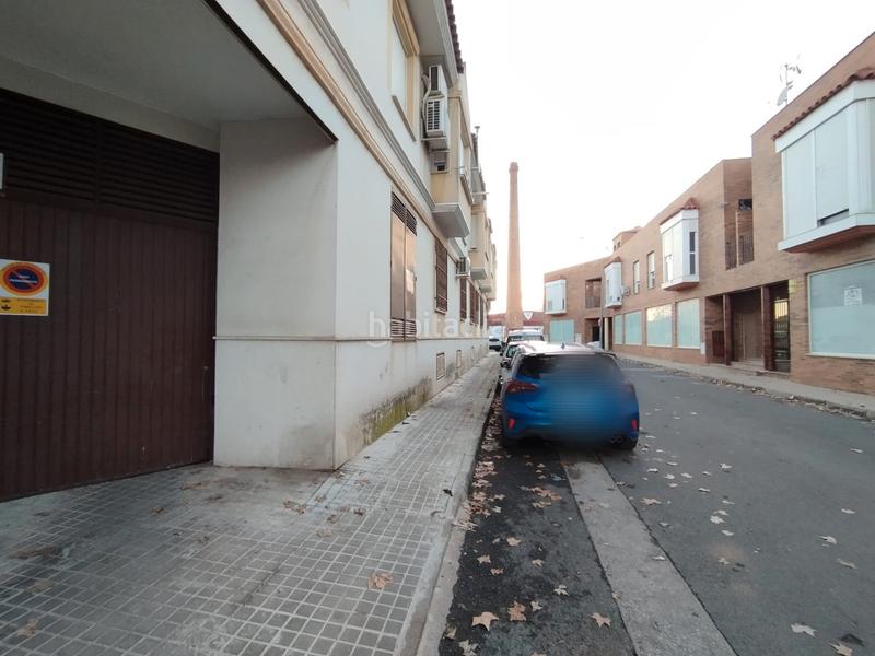 Foto 16772d7d-3b78-4a1f-bec0-72b39d536b1c. Parking voiture dans calle clemente cuesta santandreu 10 dans Tomelloso