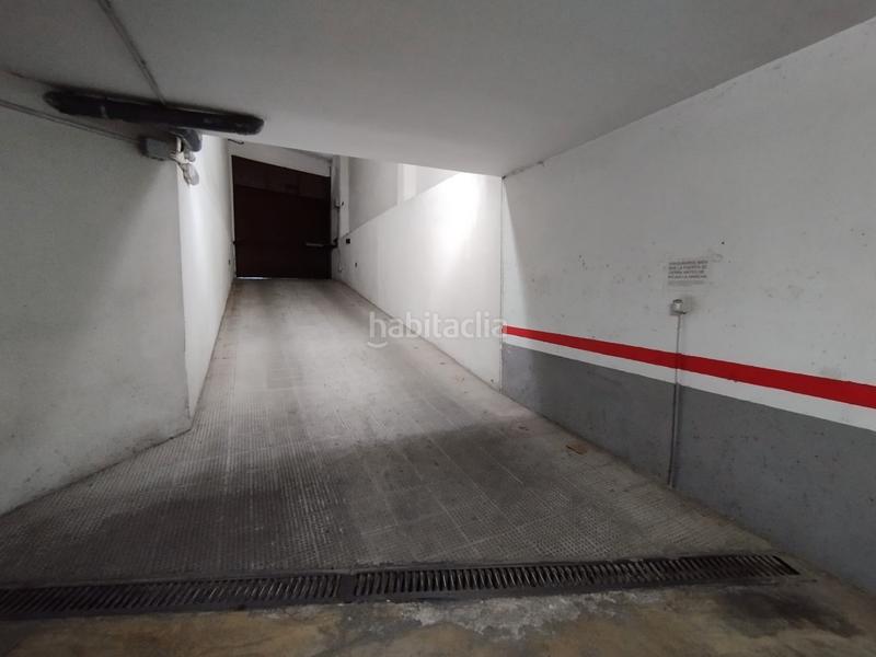 Foto c8da7a6d-13b2-48c9-82f4-324ddf162c23. Parking voiture dans calle clemente cuesta santandreu 10 dans Tomelloso