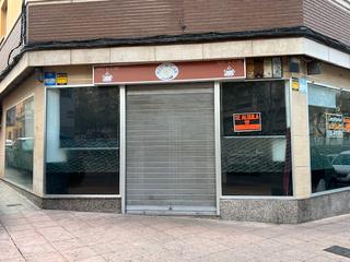 Local Comercial en Calle María Auxiliadora 4