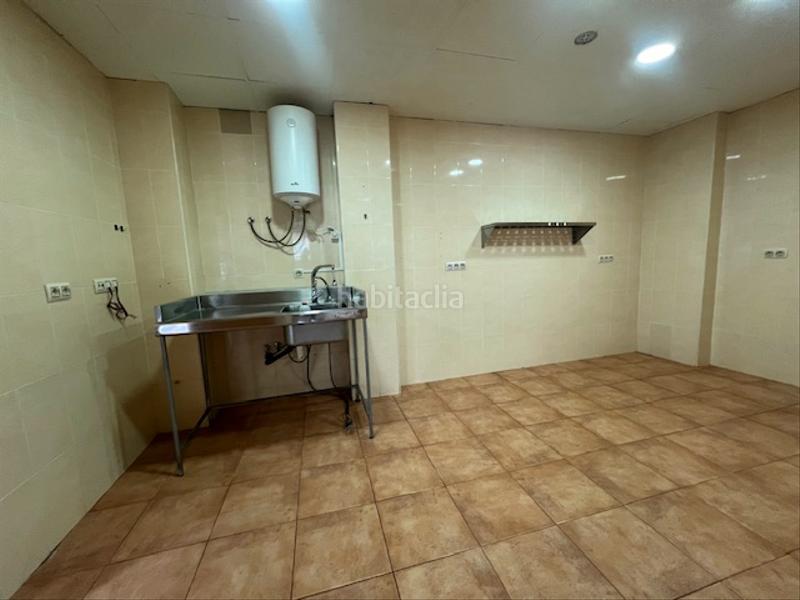 Foto 1d076ed9-76b9-4968-9f68-32e5dcbc2cc7. Location local commercial dans calle maría auxiliadora 4 dans Puertollano