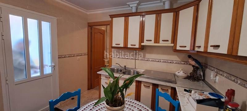 Foto d59e965d-bded-426a-b873-cc5b0a3155b4. Haus mit heizung in Carretera de Córdoba - Libertad Puertollano