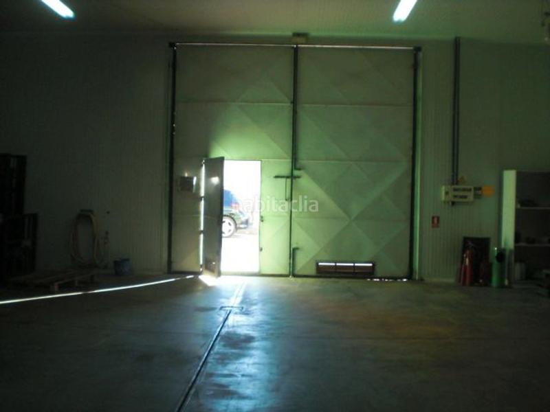 Foto 899db14a-725f-4739-9eb5-5b0279b9aeeb. Nau industrial a Almodóvar del Campo