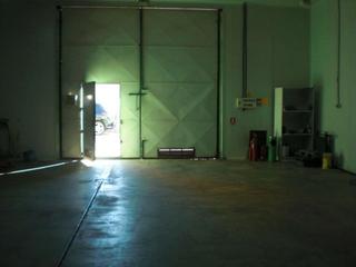 Nau industrial  Calle tirteafuera. Se vende nave de 240 metros en almodovar del campo.