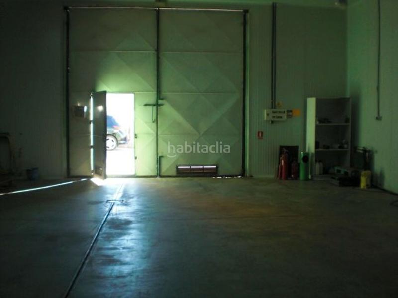 Foto c82d3d77-0a1c-434d-b1dd-62ad664bba62. Nau industrial a Almodóvar del Campo