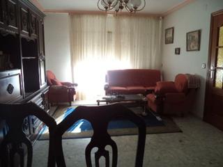Appartement  Calle fulgencio arias. Piso con posibilidad de cochera cerrada en zona calle goya