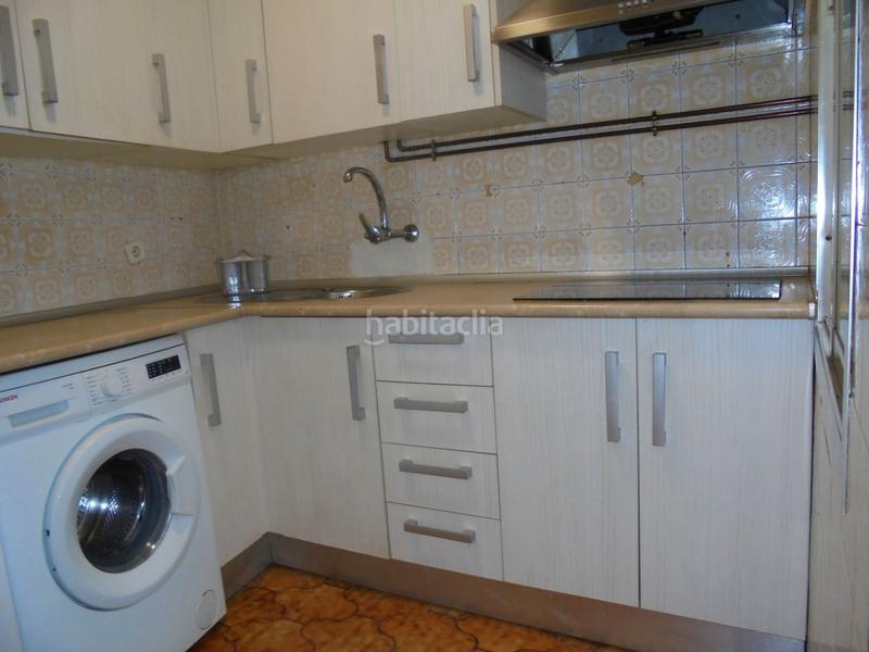 Foto 03d4bcdb-be6d-499d-ad3e-064c4a11925f. Casa adossada amb aparcament a Centro Puertollano