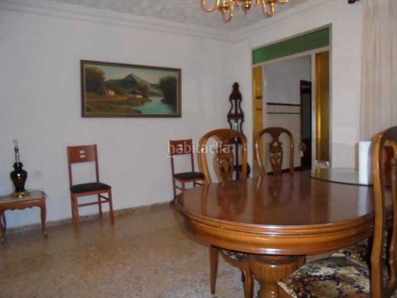 Foto 1cc9cc5a-6b21-42b0-8c5c-cef5a56acedf. Casa adossada amb aparcament a Centro Puertollano