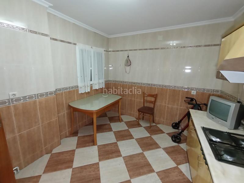 Foto 913651cc-90cc-4a6f-bf98-8e0d85b1655c. Casa amb calefacció aparcament a Tomelloso