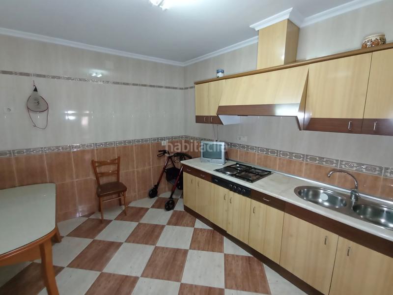 Foto d09ba7c7-e40e-46f3-8488-41422f2e2e0c. Casa amb calefacció aparcament a Tomelloso