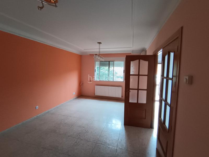 Foto 1b1f7da9-5770-452e-a6f2-6cfbbff67580. Casa adossada amb calefacció aparcament a Alcolea de Calatrava