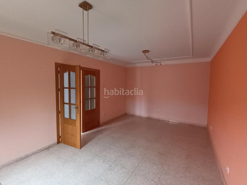 Foto 9eef2d39-ba2c-402a-bfbd-2ac82ffedef6. Casa adossada amb calefacció aparcament a Alcolea de Calatrava