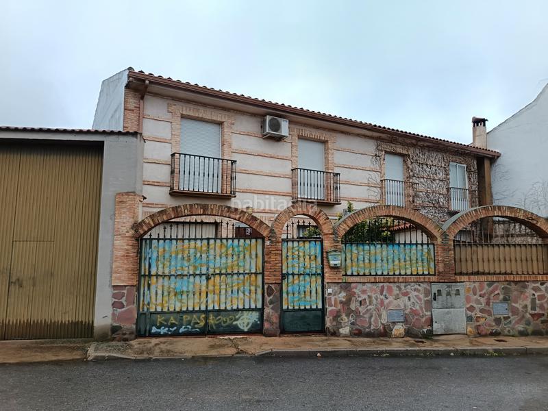 Foto eecce2e3-b003-483b-863b-b93c1b5878d3. Casa adossada amb calefacció aparcament a Alcolea de Calatrava