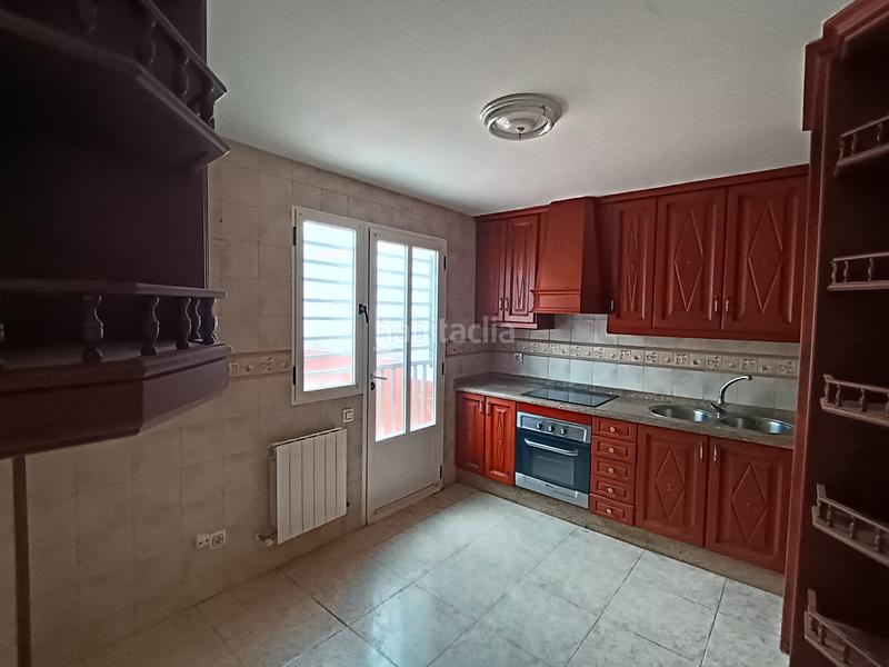 Foto ef4bcbd8-5f08-4e01-ac45-de91477918b4. Casa adossada amb calefacció aparcament a Alcolea de Calatrava