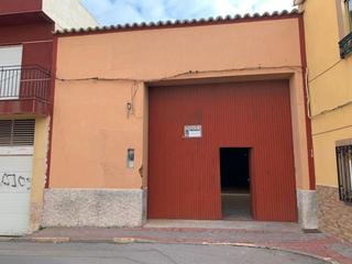 Bâtiment à usage industriel  Plaza san antón. Nave adosada diáfana situada en el casco urbano