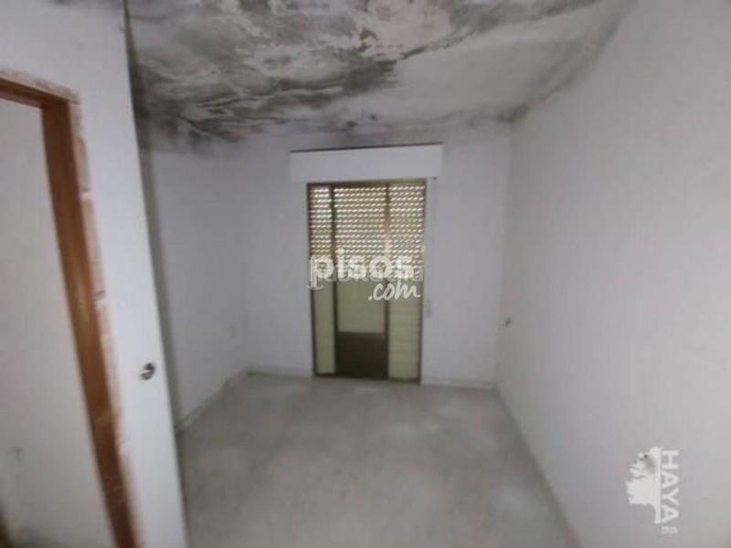 Foto 1fa555d6-fc56-40e9-b16b-b9098d5cdf6b. Casa adossada amb aparcament a Brazatortas